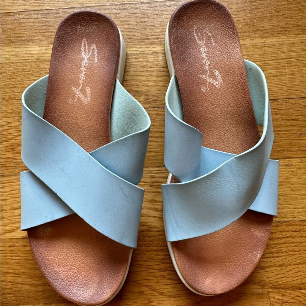 Seven7 Women's Blue Synthetic Strappy Slides Sandals - 8